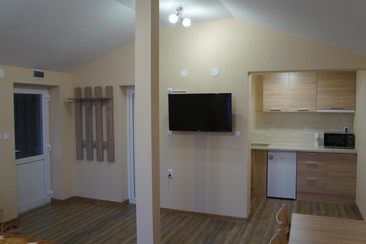 Dessi Appartement Pleven Buitenkant foto