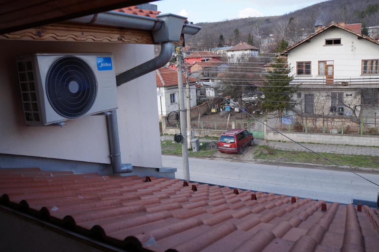 Dessi Appartement Pleven Buitenkant foto
